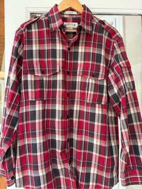 Orvis Red and Black Plaid Casual Button-Down Shirt w/ shoulder lapels. Handsome